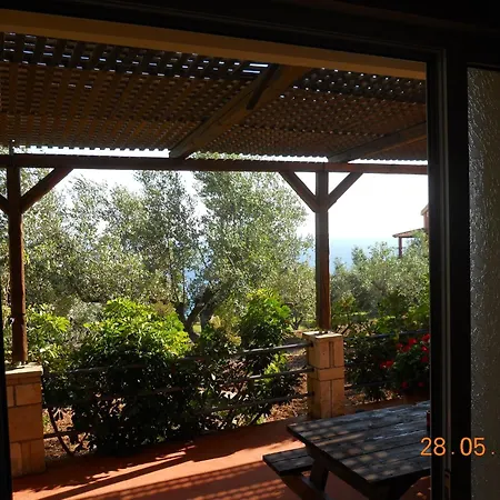 Apartment Delfinia *