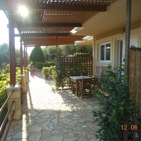 Apartment Delfinia *