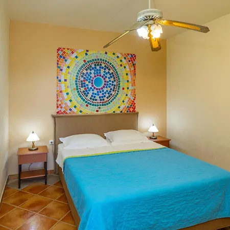 Delfinia Apartmán Vlachata